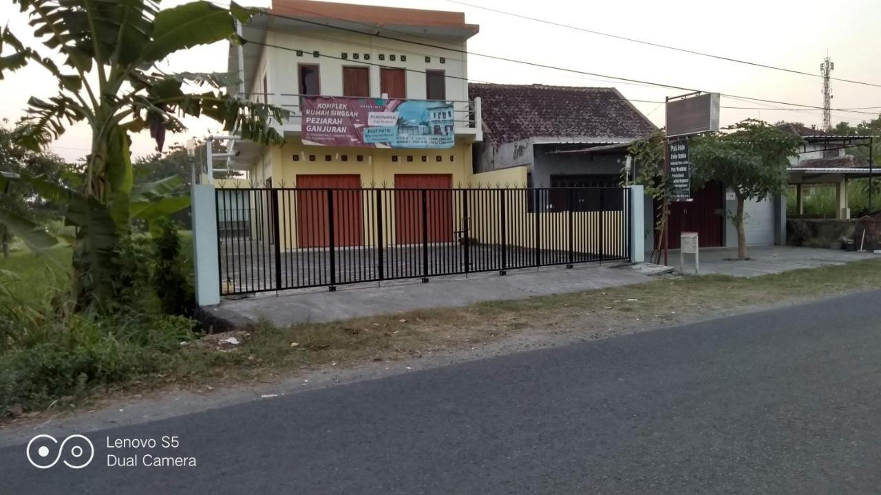 Spot On 93020 Rumah Singgah Ganjuran Bantul Eksteriør billede