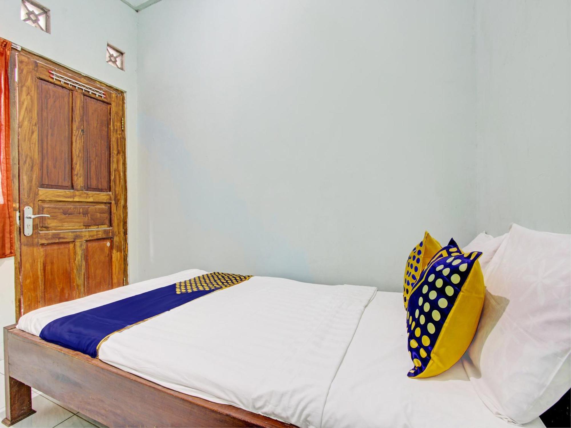 Spot On 93020 Rumah Singgah Ganjuran Bantul Eksteriør billede